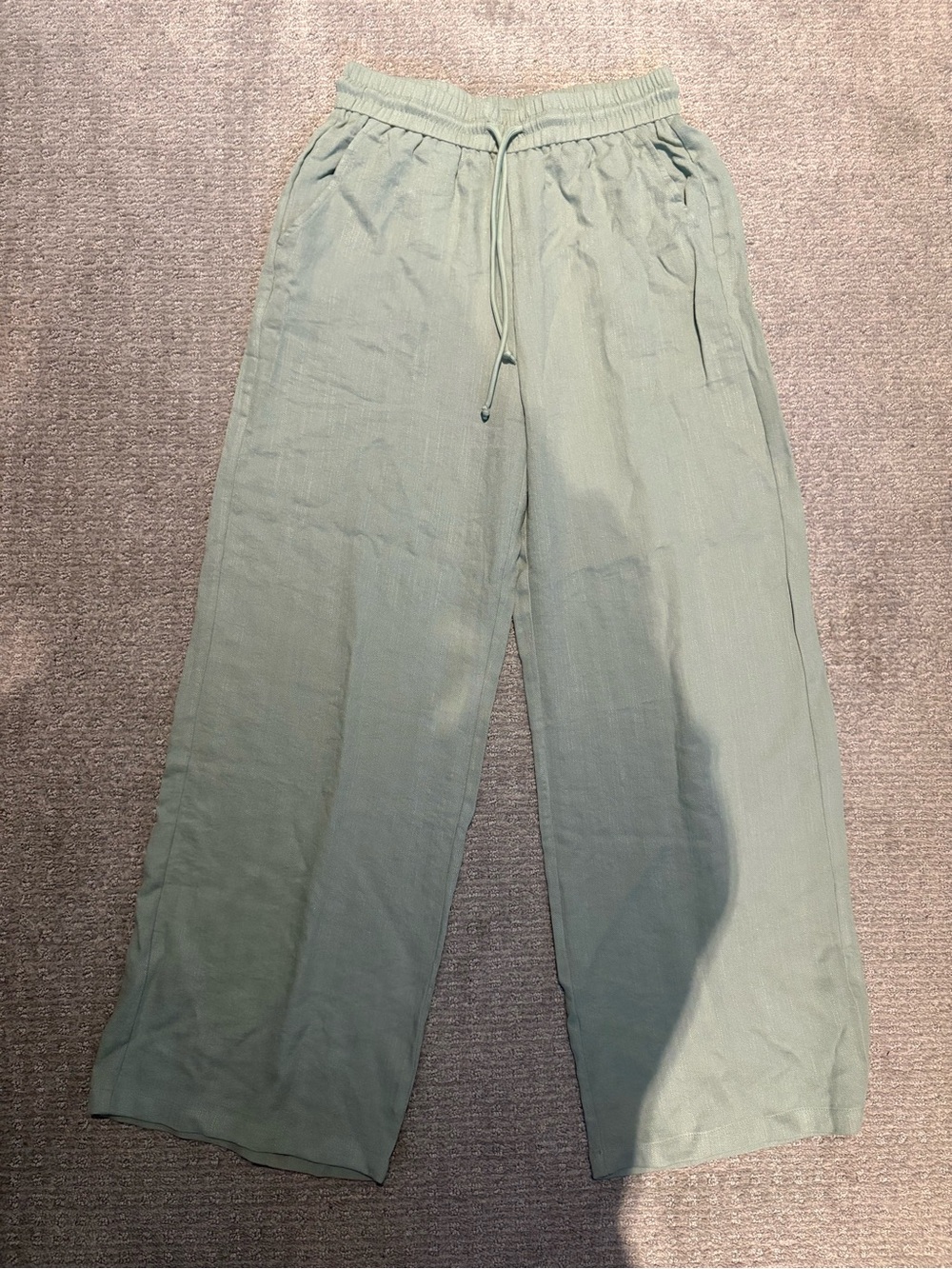HALARA Wide-Leg Drawstring Pants in Sage